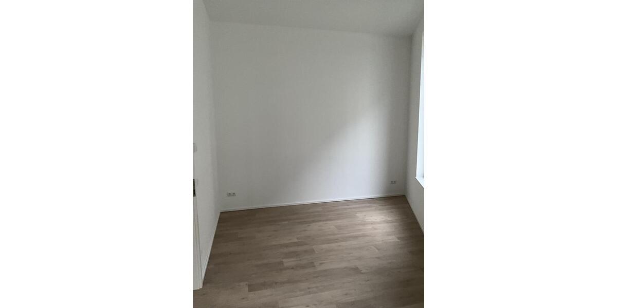 Erdgeschoßwohnung Essen Südviertel - 2 Zimmer, 47 m&sup2;, 599&euro; | Angebot:25491081