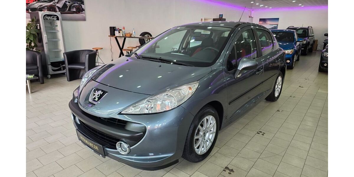 Peugeot 207 146.000 km 2.490 &euro; Recklinghausen 45661