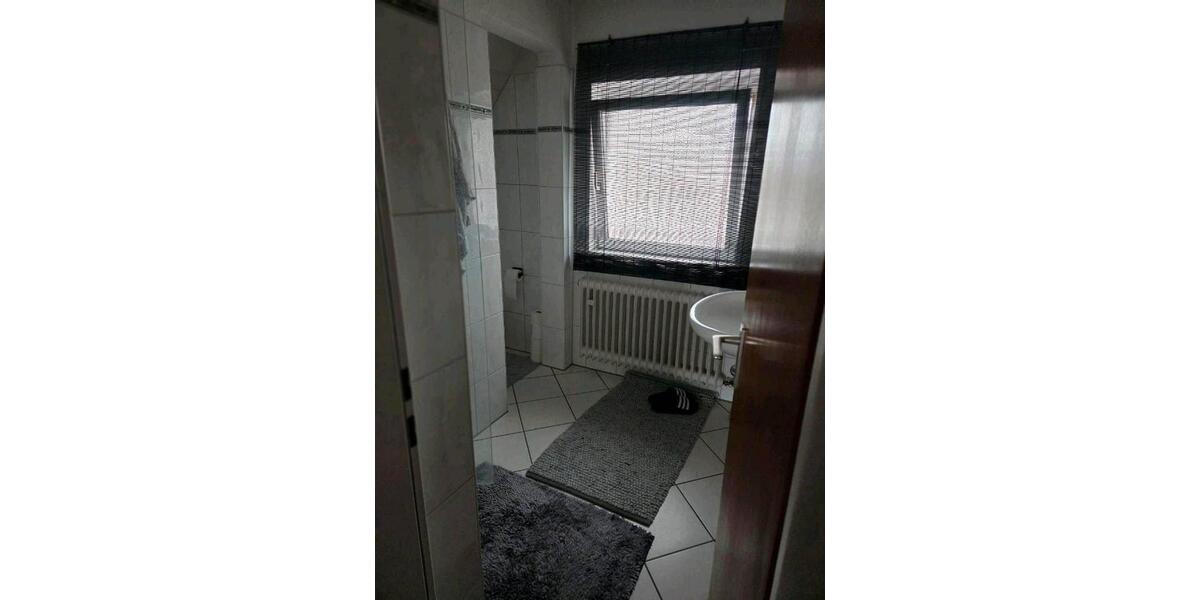 Dachgeschoßwohnung Gelsenkirchen Buer - 1 Zimmer, 44 m&sup2;, 400&euro; | Angebot:25936388