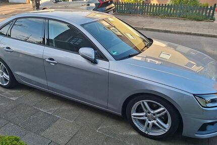 Audi A4 26.700 km 27.000 &euro; Essen 45141