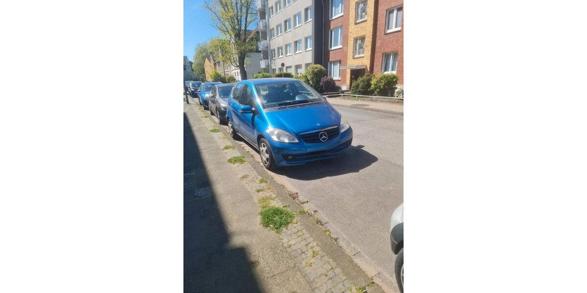 Mercedes-Benz A 150 210.908 km 1.500 &euro; Herne 44651