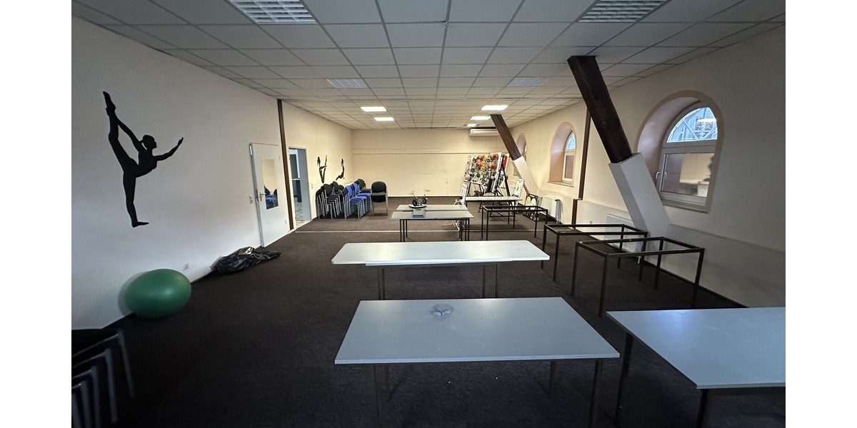 Attraktive Fahrschulfläche in Top-Lage von Dortmund-Brackel - Gewerbeobjekt Dortmund / Brackel Brackel | Angebot:26057671