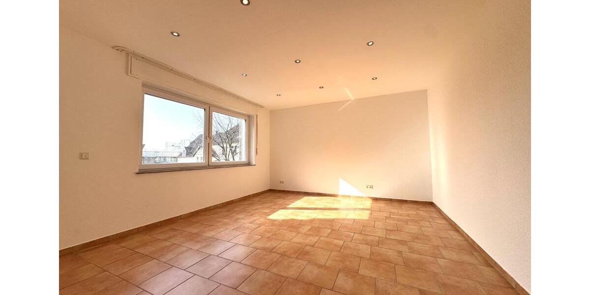Dachgeschoßwohnung Herne - 2 Zimmer, 73 m&sup2;, 660&euro; | Angebot:25647919