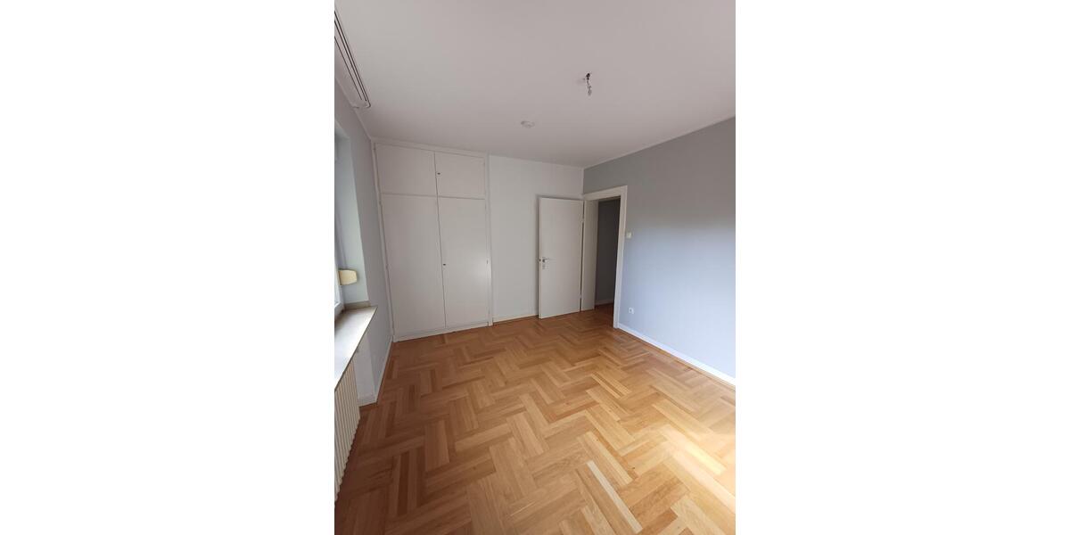 Erdgeschoßwohnung Essen Stadtbezirk VII - 3 Zimmer, 75 m&sup2;, 740&euro; | Angebot:25917615