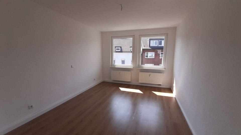 Etagenwohnung Herne Eickel - 3 Zimmer, 57 m&sup2;, 385&euro; | Angebot:26194305