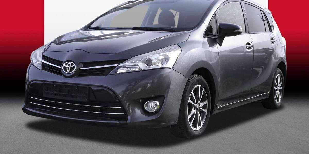 Toyota Verso 95.904 km 11.989 &euro; Bochum 44807