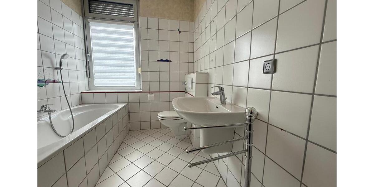 Etagenwohnung Hagen Hagen-Nord - 4 Zimmer, 112 m&sup2;, 1.200&euro; | Angebot:25600752