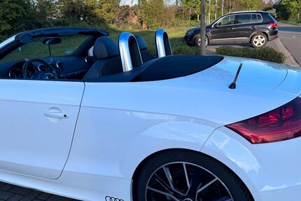 Audi TT 174.000 km 12.790 &euro; Oberhausen 46149