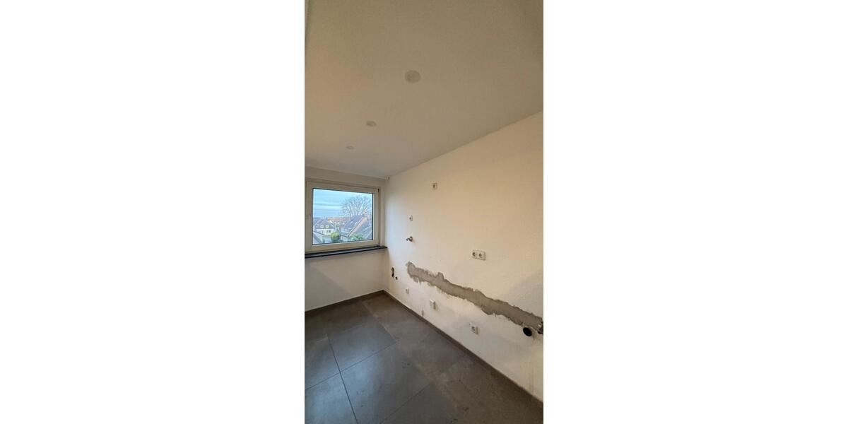 Etagenwohnung Bottrop Ebel - 4.5 Zimmer, 95 m&sup2;, 902&euro; | Angebot:26194917