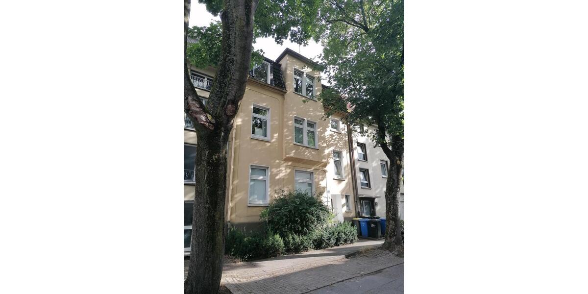 Etagenwohnung Essen Stadtbezirk III - 3 Zimmer, 93 m&sup2;, 700&euro; | Angebot:25349464