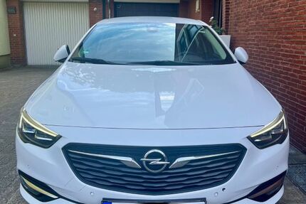 Opel Insignia 83.000 km 12.990 &euro; Oberhausen 46045