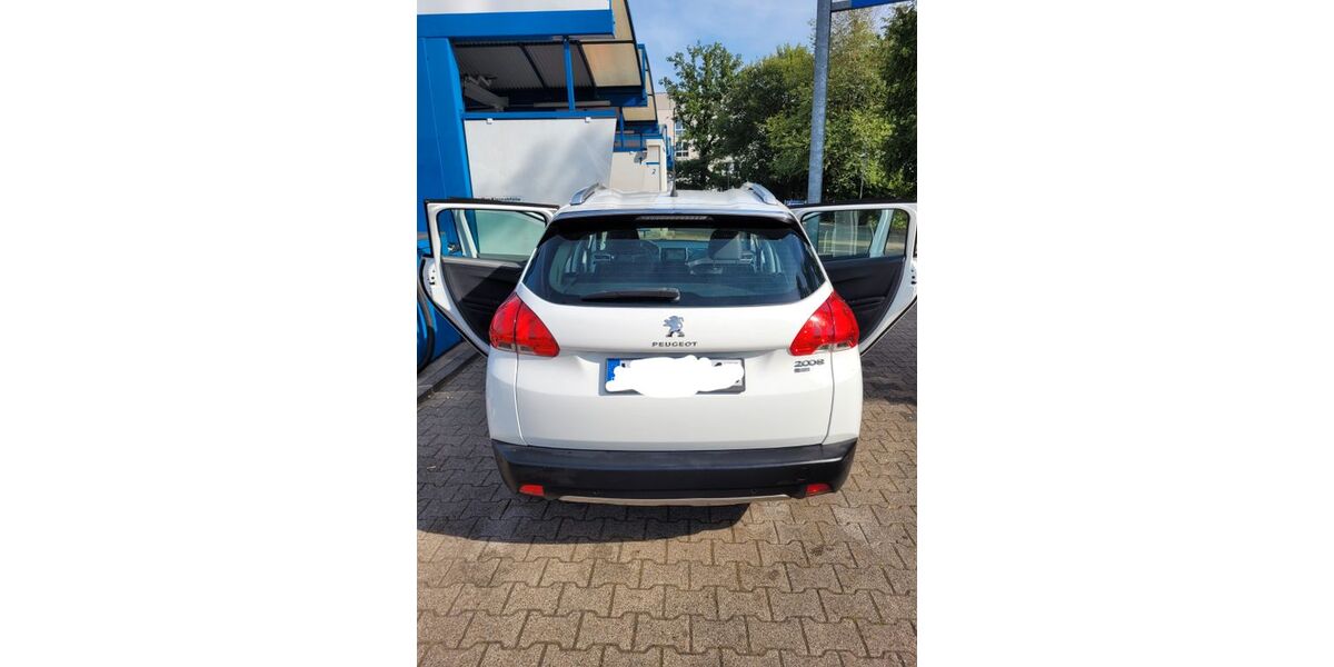 Peugeot 2008 152.000 km 4.900 &euro; Wuppertal 42279