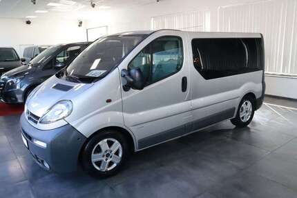 Opel Vivaro 186.130 km 4.950 &euro; Essen 45329