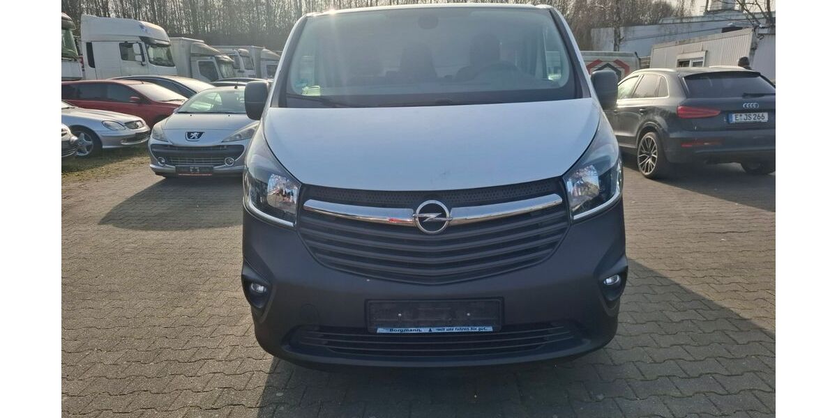 Opel Vivaro 230.000 km 6.400 &euro; Essen 45356