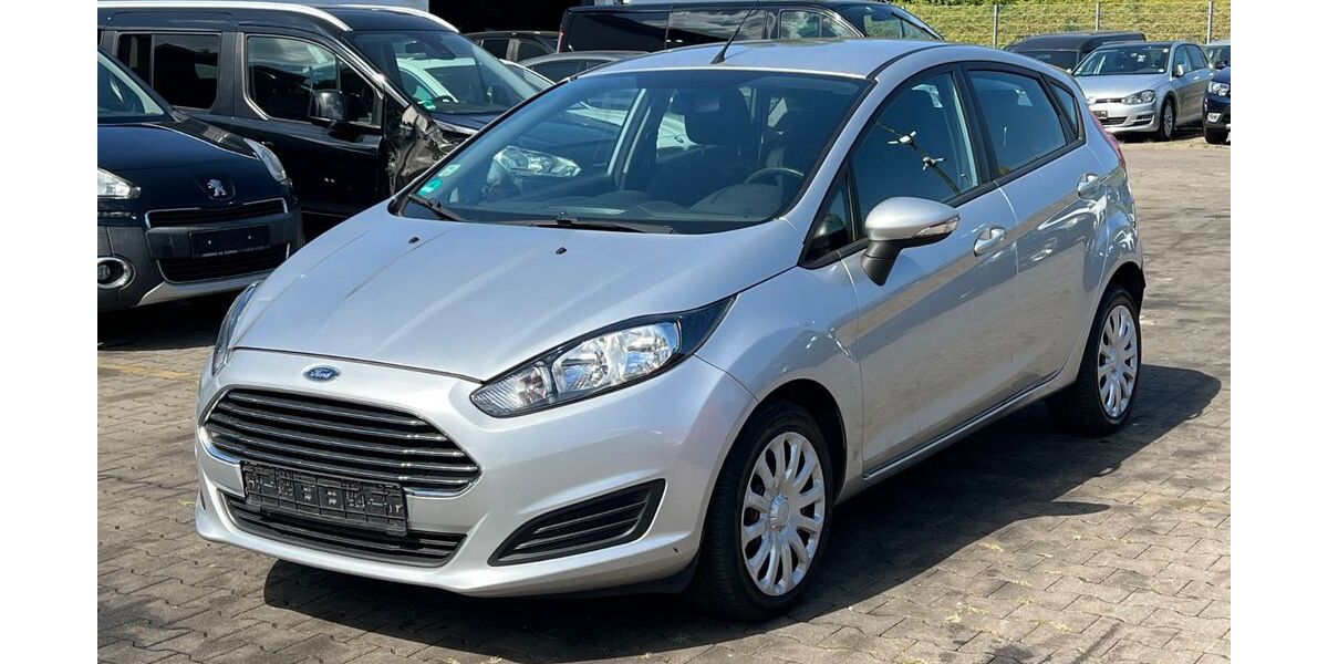 Ford Fiesta 113.740 km 4.900 &euro; Hagen 58135