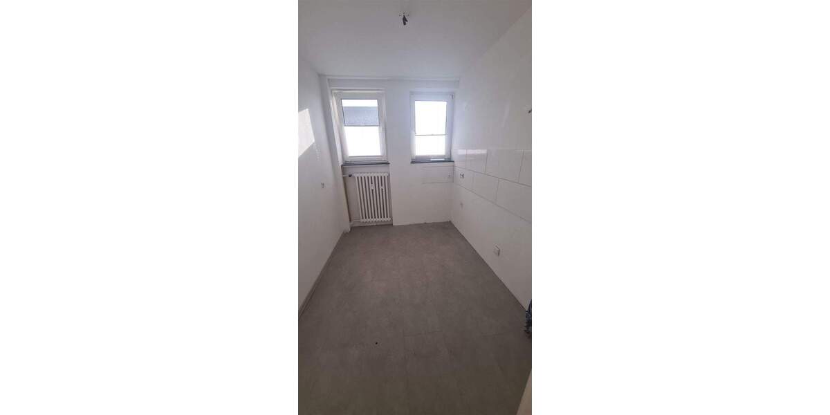 Etagenwohnung Gelsenkirchen Beckhausen - 3 Zimmer, 75 m&sup2;, 420&euro; | Angebot:25740180