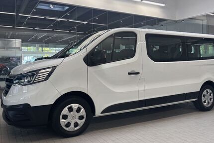 Renault Trafic 47.807 km 24.400 &euro; Oberhausen 46049