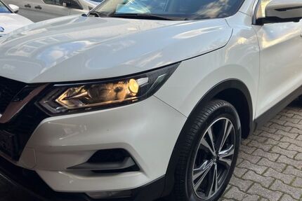 Nissan Qashqai 70.000 km 14.600 &euro; Bochum 44793