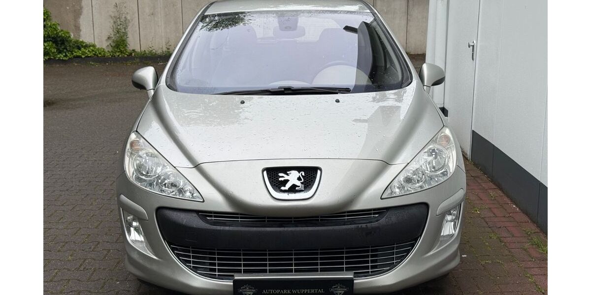 Peugeot 308 65.000 km 5.499 &euro; Wuppertal 42283