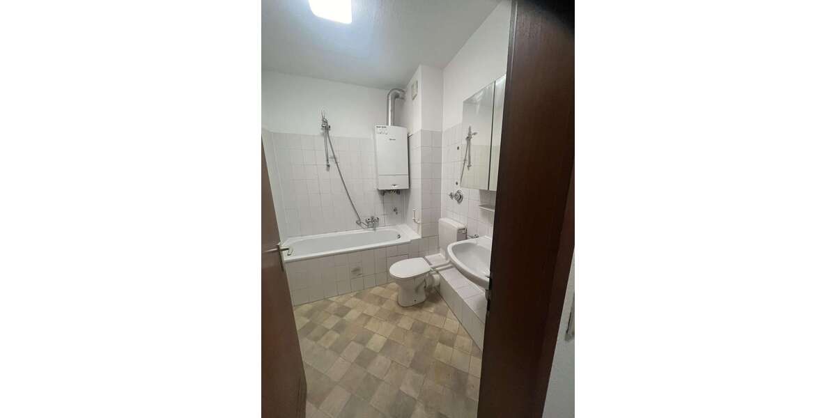 Etagenwohnung Dortmund Hombruch - 2.5 Zimmer, 65 m&sup2;, 640&euro; | Angebot:26460584