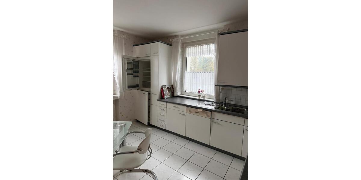 Erdgeschoßwohnung Bochum Eppendorf - 3.5 Zimmer, 100 m&sup2;, 1.200&euro; | Angebot:24772473