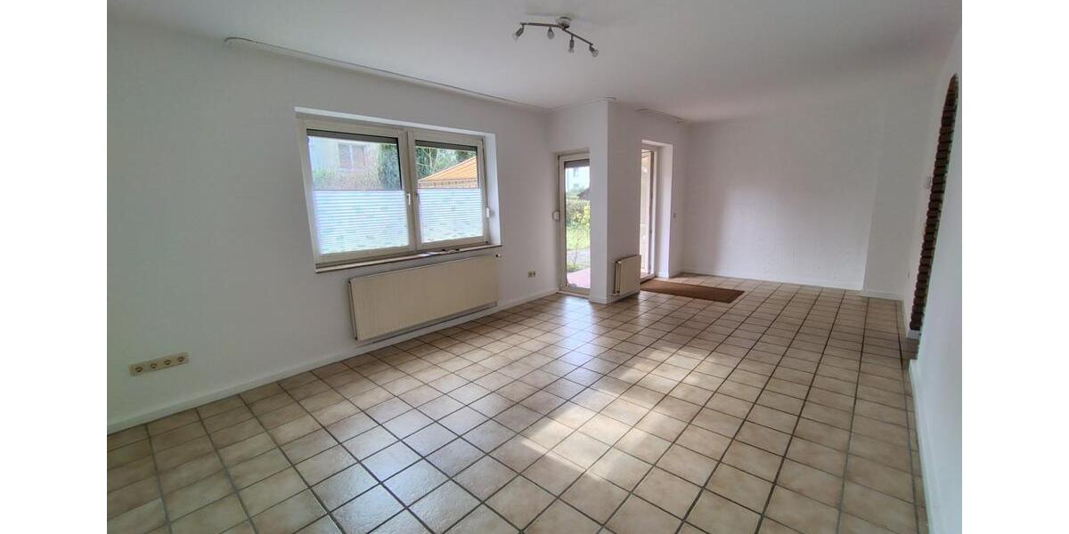 Erdgeschoßwohnung Dortmund Brackel - 2 Zimmer, 62 m&sup2;, 744&euro; | Angebot:25658367
