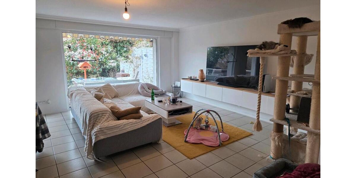 Erdgeschoßwohnung Essen Stadtbezirk IV - 3 Zimmer, 119 m&sup2;, 1.600&euro; | Angebot:25905929