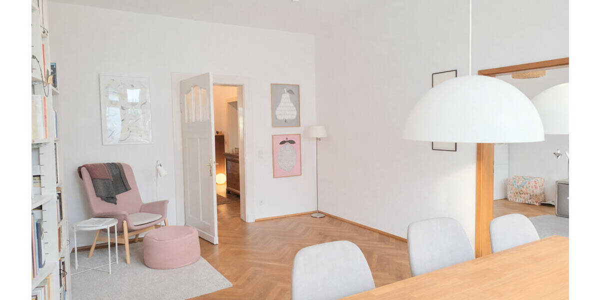 Recklinghausen-West! Helle, großzügige Altbauwohnung mit Balkon in zentraler Lage! - Etagenwohnung Recklinghausen Stadtmitte | Angebot:26056164