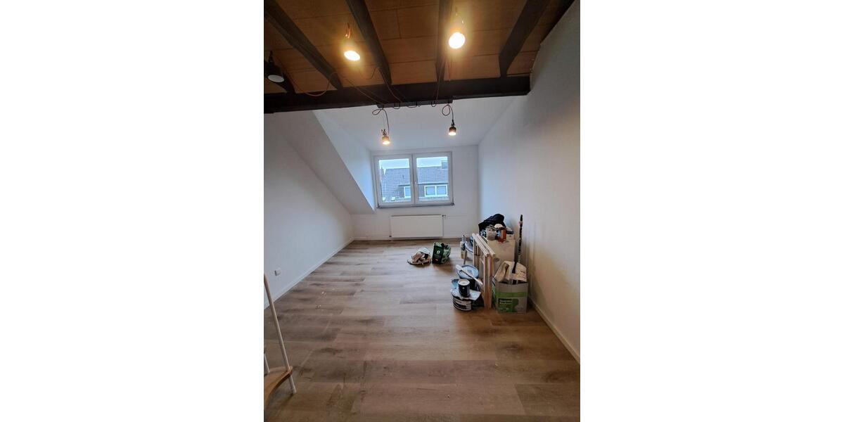 Dachgeschoßwohnung Essen Stadtbezirk IV - 2 Zimmer, 59 m&sup2;, 620&euro; | Angebot:25809242