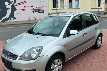 Ford Fiesta 220.000 km 1.490 &euro; Recklinghausen 45657
