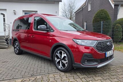 Ford Grand Tourneo 36.463 km 26.499 &euro; Gelsenkirchen 45891