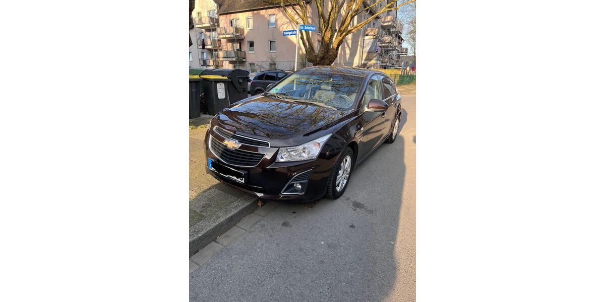 Chevrolet Cruze 145.000 km 5.900 &euro; Castrop-Rauxel 44575