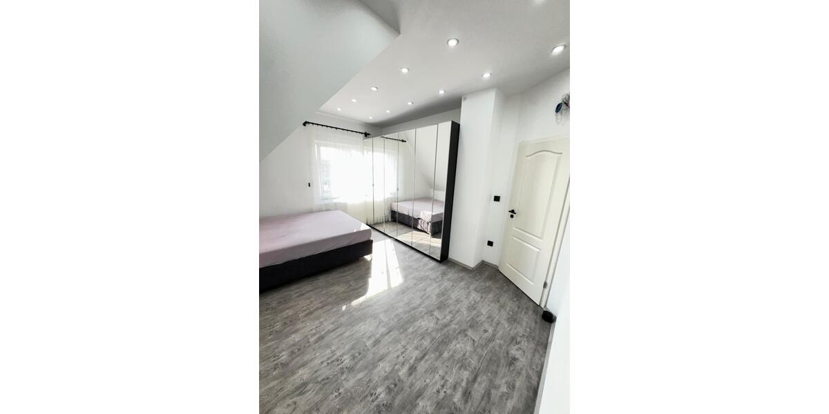 Reihenhaus Gladbeck Alt-Rentfort - 4 Zimmer, 115 m&sup2;, 400.000&euro; | Angebot:26036339