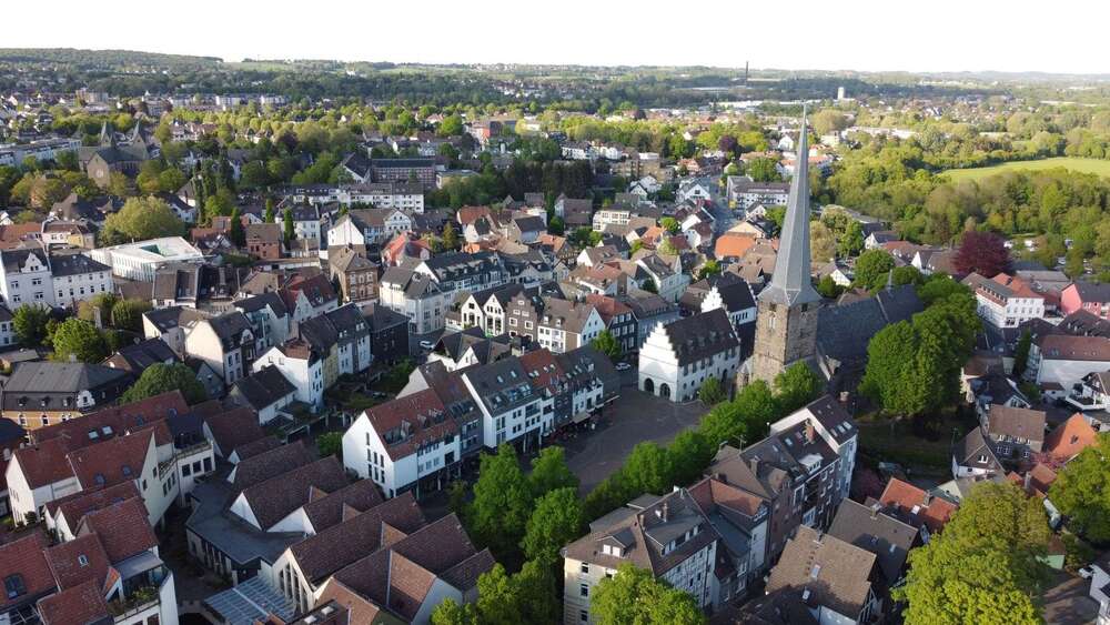 Einfamilienhaus Schwerte - 16 Zimmer, 511 m&sup2;, 385.000&euro; | Angebot:26552930