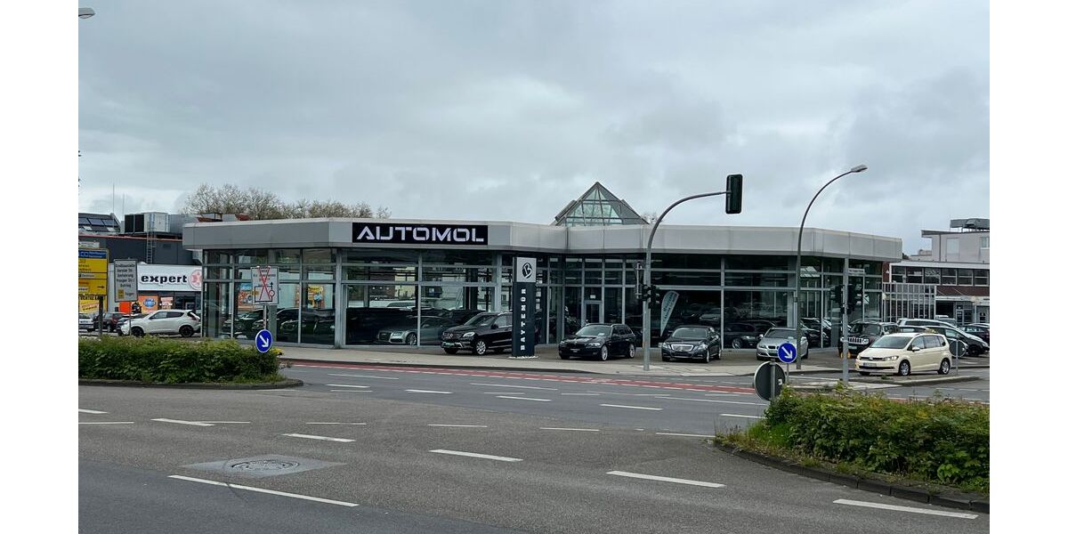 Skoda Karoq 181.000 km 14.890 &euro; Bottrop 46236