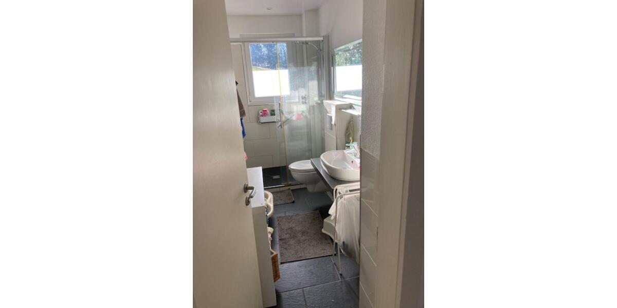 Erdgeschoßwohnung Hattingen Blankenstein - 2.5 Zimmer, 97 m&sup2;, 1.000&euro; | Angebot:25366377