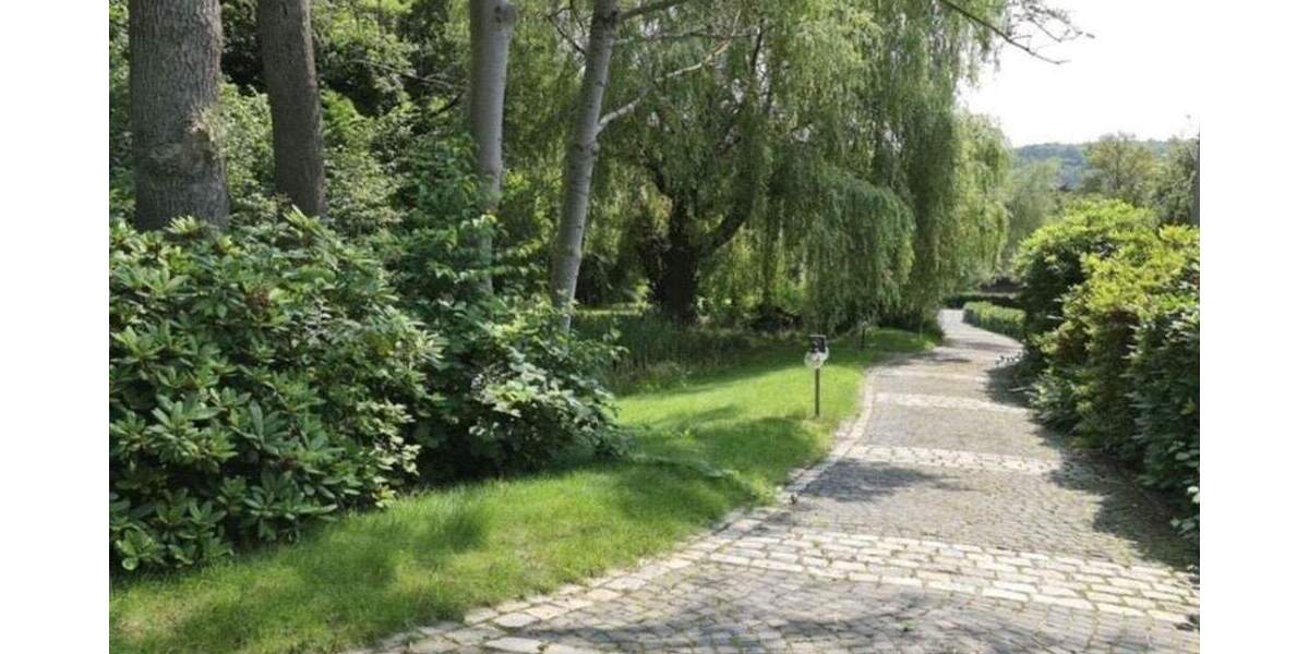 Einfamilienhaus Herdecke - 7 Zimmer, 330 m&sup2;, 2.490.000&euro; | Angebot:25657389