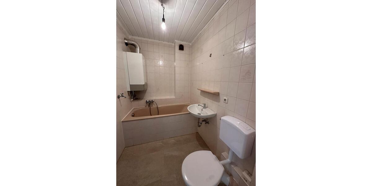 Dachgeschoßwohnung Recklinghausen König Ludwig - 3 Zimmer, 72 m&sup2;, 99.000&euro; | Angebot:25841468