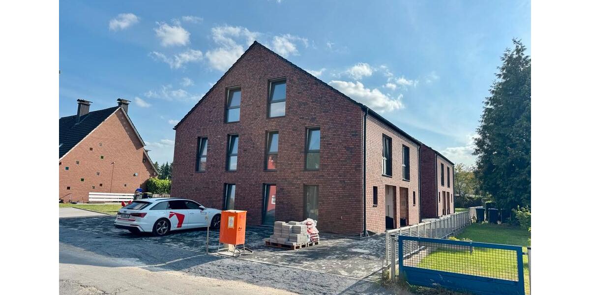 Doppelhaushälfte Selm - 6 Zimmer, 150 m&sup2;, 1.950&euro; | Angebot:22990135