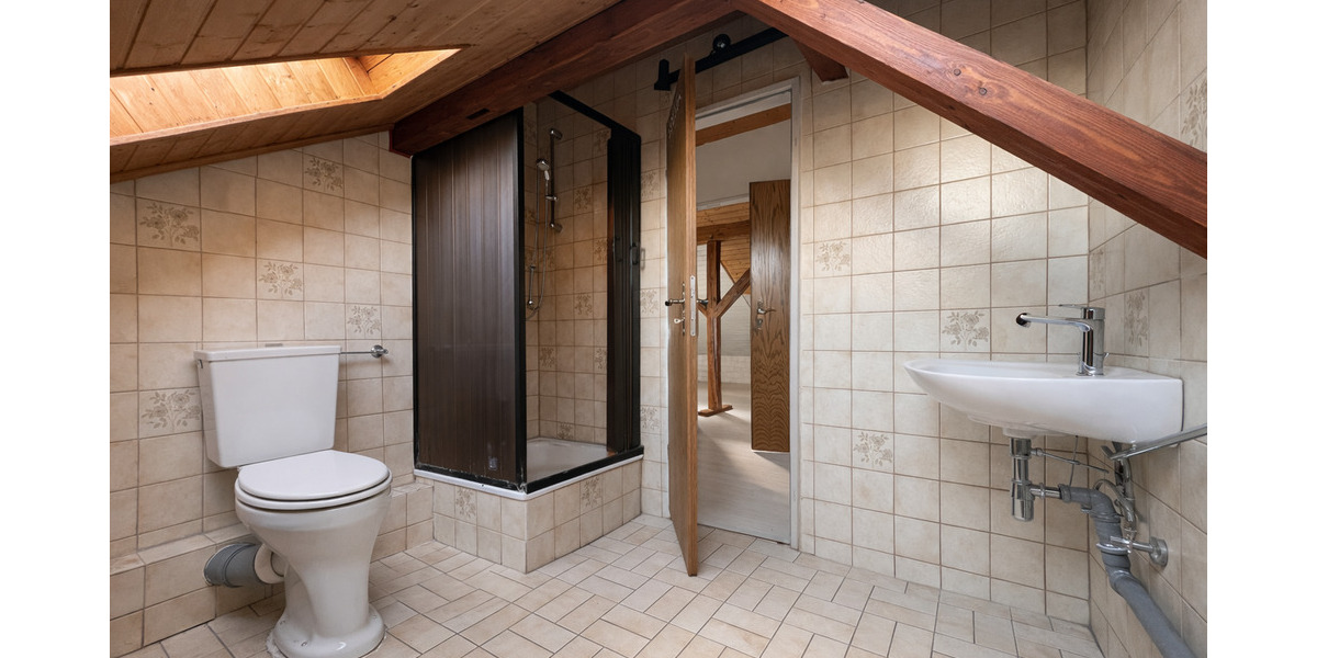 Reihenmittelhaus Hagen Haspe - 9 Zimmer, 145 m&sup2;, 345.000&euro; | Angebot:26450112