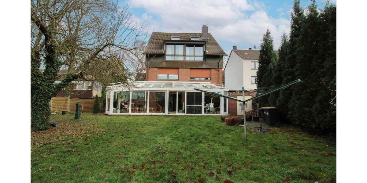 Einfamilienhaus Essen Frintrop - 6 Zimmer, 266 m&sup2;, 1.040.000&euro; | Angebot:25746959