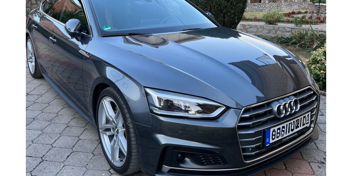 Audi A5 94.000 km 30.000 &euro; Oberhausen 46117