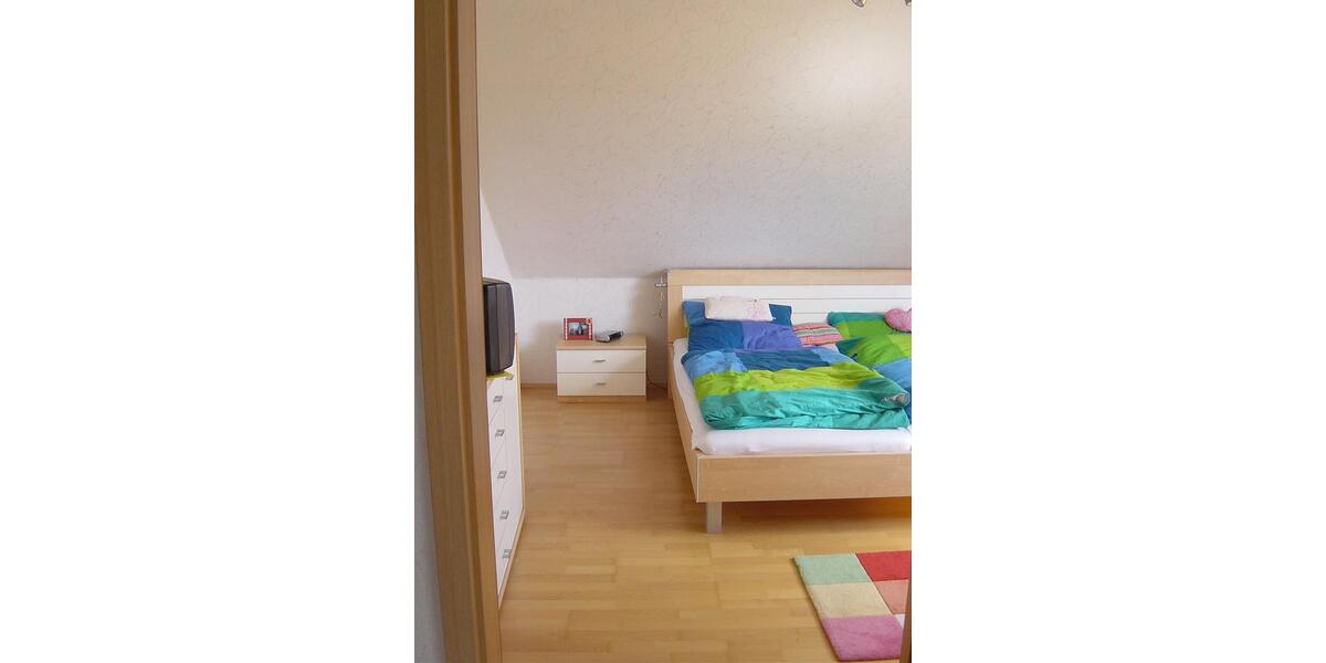 Dachgeschoßwohnung Oberhausen Alstaden - 3.5 Zimmer, 68 m&sup2;, 145.000&euro; | Angebot:26313988