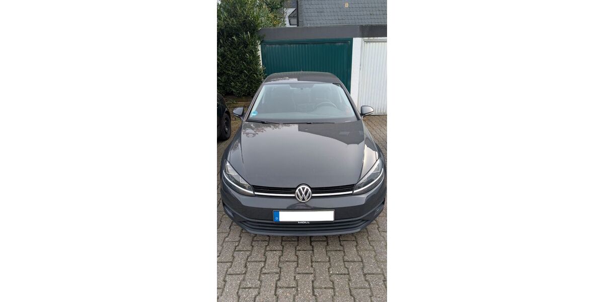 VW Golf 116.000 km 9.200 &euro; Wuppertal 42327