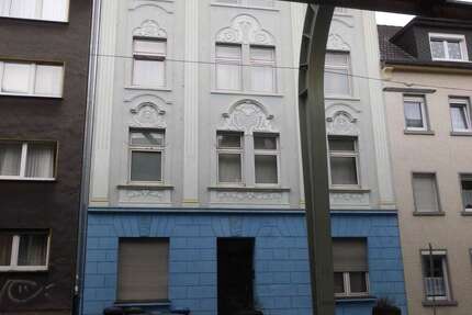 Haus Wuppertal Gemarkung Vohwinkel - 14 Zimmer, 380 m&sup2;, 530.000&euro; | Angebot:27095974