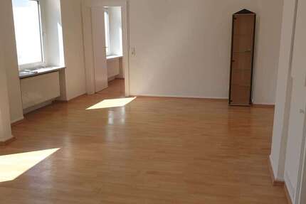 Wohnung Wuppertal Gemarkung Barmen - 2 Zimmer, 50 m&sup2;, 350&euro; | Angebot:26608069