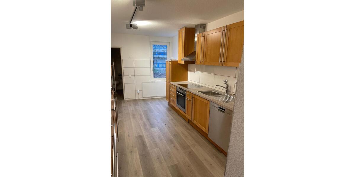 Etagenwohnung Essen Stadtbezirk IV - 3 Zimmer, 75 m&sup2;, 675&euro; | Angebot:25636028