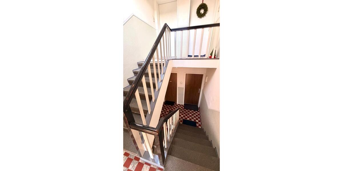 Dachgeschoßwohnung Bottrop Feldhausen - 2 Zimmer, 49 m&sup2;, 499&euro; | Angebot:26008392