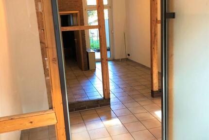Wohnung Essen Stadtbezirk II - 1 Zimmer, 34 m&sup2;, 340&euro; | Angebot:26429950