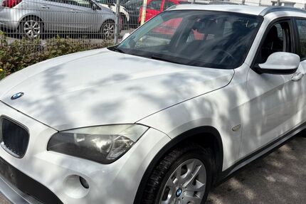 BMW X1 330.000 km 4.599 &euro; Bottrop 46238
